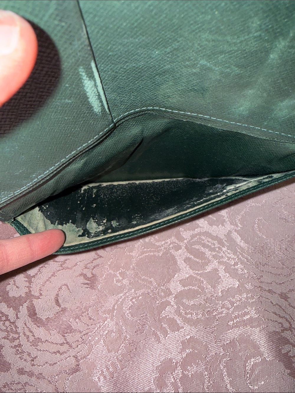 Louis Vuitton Green Textured Long Wallet - Picture 7 of 10